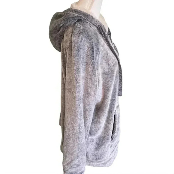 Even softer than it looks! Green tea size L EUC hoodie with front pouch - Picture 4 of 7